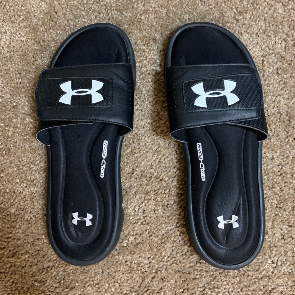 Under Armour Black Slides Size 9